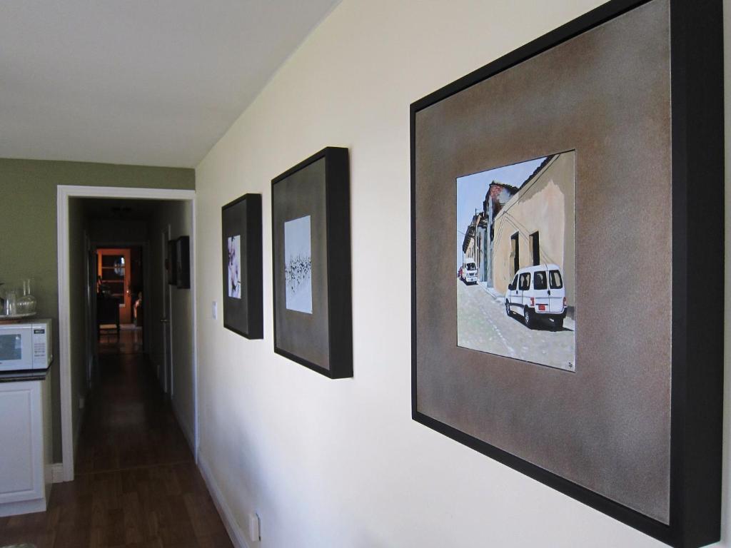 Twin Pines Bed And Breakfast ปีเตอร์บอร์โรว์ ภายนอก รูปภาพ